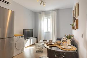Charming 2 Bedroom Apartment at Iconic Triana neighborhood by OCityzen