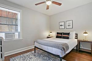 1BR Homey Apt in Irving Park - Troy 2