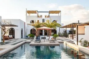 Casa DelToro - San Carlos