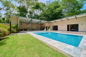 LaLola Villa Privada