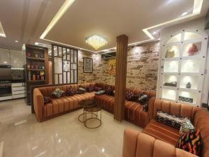 Grand Appartement corniche