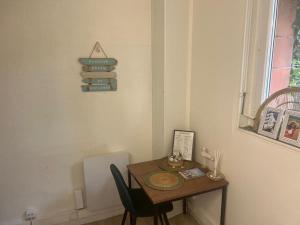 Appartements Studio Serenity - Hyper Centre et Proche Plage - Bus : photos des chambres