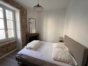 Maison 2 chambres avec cour privée, à 200m de la plage et proche commerces - Les Sables-dOlonne - FR-1-197-557