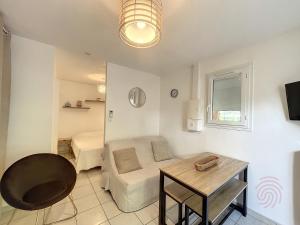 Charmant studio avec terrasse Sud, proche thermes et centre - Lamalou-les-Bains - FR-1-451-190