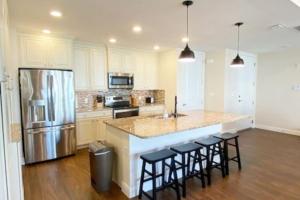 Coastal Oasis Condo w Luxury Resort Amenities