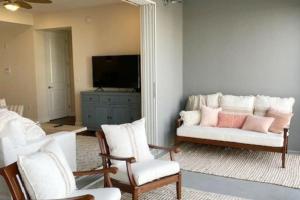 Coastal Oasis Condo w Luxury Resort Amenities
