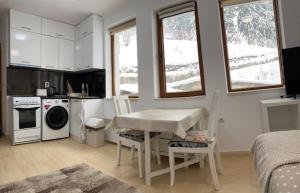 Ski-in Ski-out Studio, Grand Monastery, Pamporovo