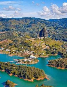 APARTAMENTO LAURELES ESTADIO NUEVO