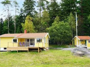 Holiday home Rabbalshede - Hällevadsholm