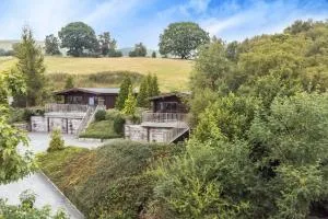 Mountain View - Abbey-Cwmhir