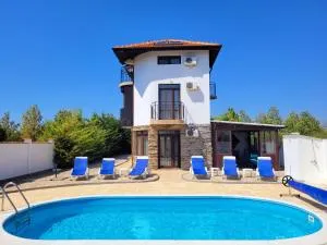 Golf House Paradise - Topola