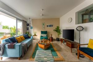 El Reino 2&3BHK Apartments, 5 Mins to Casino & 10 Mins to Candolim, with Pool & Kitchen, Wifi, Security