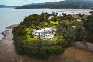 Beachside Luxury - Laingholm Holiday Apartment - 皮哈