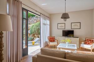 Hotels Chateau Les Carrasses : photos des chambres
