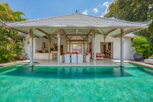 PROMO 4 bd Spacious villa in strategic location