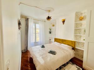 Paris rare pearl 5e Notre Dame Saint Michel