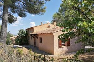 Maisons de vacances Villa Les Agrions avec piscine : photos des chambres