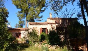 Villa Les Agrions avec piscine