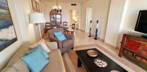 Beachfront Neptuno I, Complex,Views,Pool,Garden, Elviria