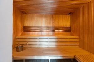 Langeland luksuslejlighed med pool og spa