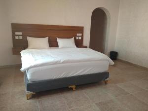 Hotel Ain Safnan Room&Flats فندق عين صفنان غرف&شقق