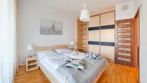 Olympic Park II, Sun & Snow