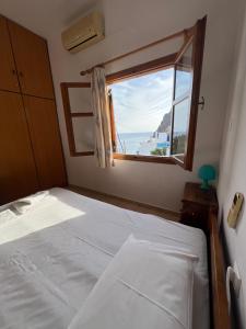 Panorama Zimmer und Apartments Lentas