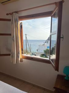 Panorama Zimmer und Apartments Lentas