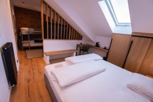 Junior Suite with Free Wellness access room in Caro Hotel