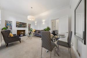 Harrods 2 Bed Lux Flat wpatio