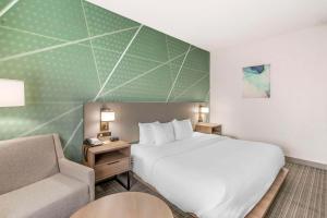 Comfort Inn & Suites Louisville Airport Fair & Expo