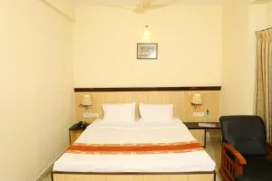 Hotel Shrie Shaanth - Dharmapuri