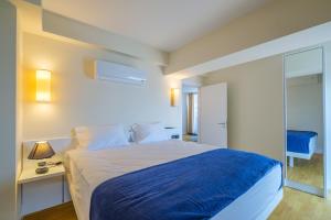 Super Suite View