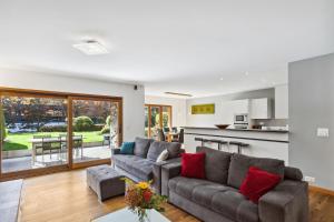 The Lodge by Mrs Miggins