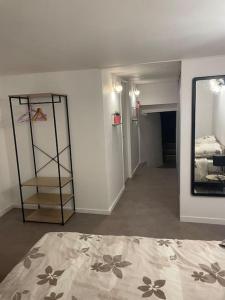 Appartements Appartement T1 renove : photos des chambres
