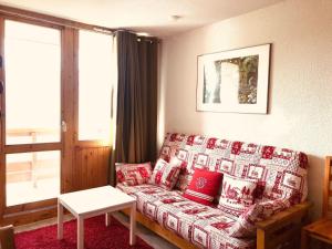 Appartement rénové au calme, accès skis aux pieds - FR-1-181-2480