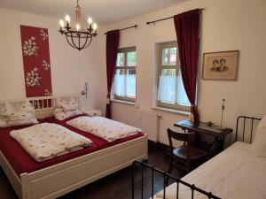 Ferienwohnung Birkenwerder bei Berlin mit Terrasse und kleinem Garten