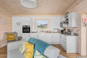 Hayditch, Great Field Lodges