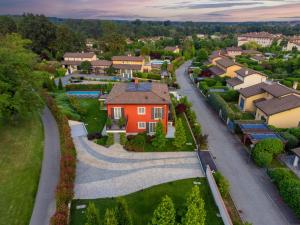 Luxury Golf Villa I & Luxury Golf Villa II
