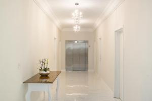 Altitude Lodge Hotel