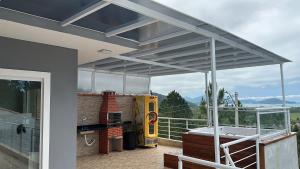 Casa com spa em Caraguatatuba