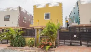 ABBY'S COURT - Ablajei