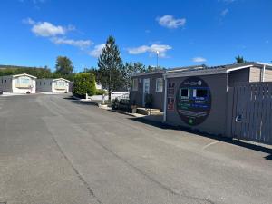 Red Deer Village Holiday Park - 3 Bedroom, Self-Catering Holiday Home