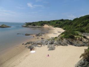 Bryn Gwyn, Sleeps 8, Sea Views, Borth y Gest