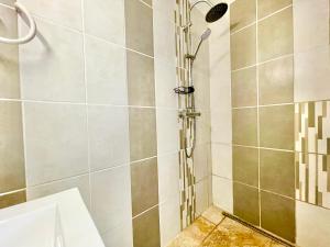 Villas 2 Maisons - Le Tranquille - Jardin - Terrasse - BBQ : photos des chambres