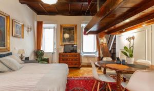 Old Monserrato in Campo de Fiori