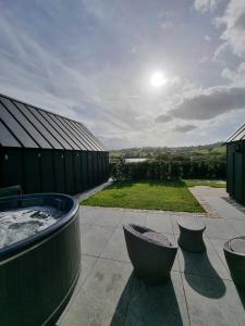 The Rocks - Luxury Glamping Resort