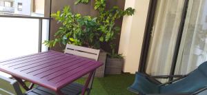 Appartements Appartement moderne cuisine ouverte avec une chambre et balcon : photos des chambres