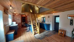 No 1 Dolheulog Aberaeron SA46 0EP