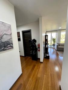 Maravilloso departamento con moto electricá